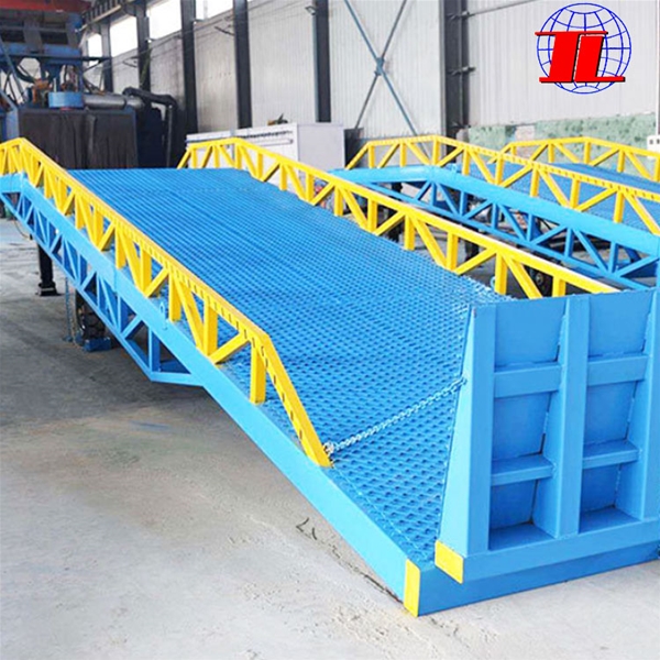 移動(dòng)式登車橋