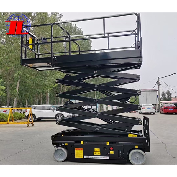 高空作業(yè)車