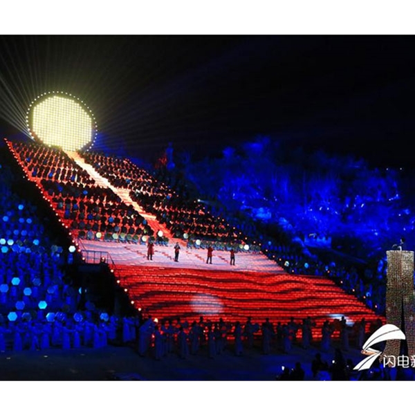 央視春晚泰安站御用升降舞臺